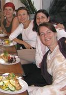 women_lunch